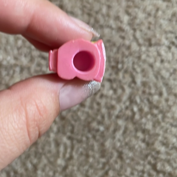 SHOPKINS! Secret Sally Special Edition Stationary Pink! - Picture 2 of 4